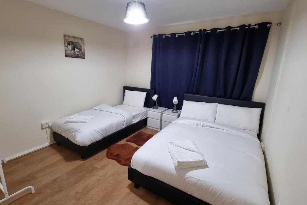 2 Bedroom Apartment In Kennington Лондон Екстериор снимка